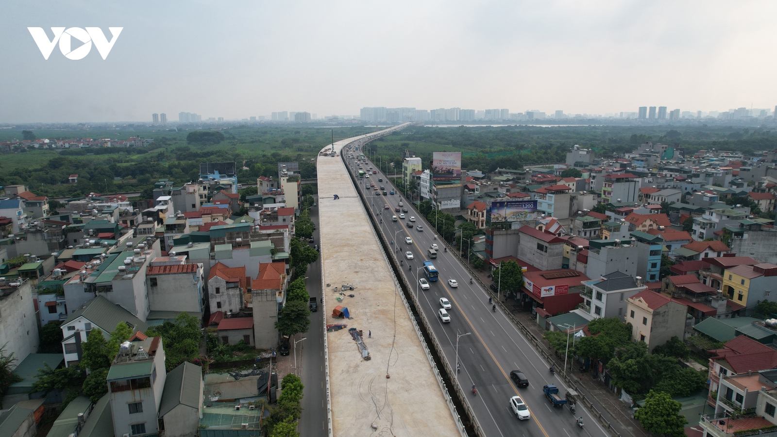 Hình dáng cầu Vĩnh Tuy 2 sau gần 2 năm thi công