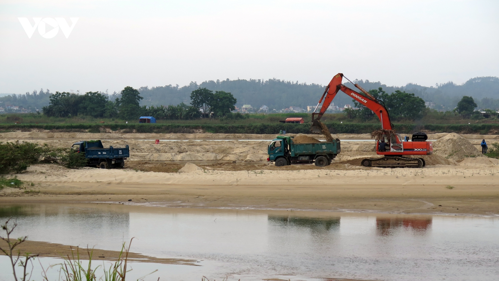 31 mỏ đất phục vụ thi công các khu tái định cư dự án cao tốc Bắc - Nam