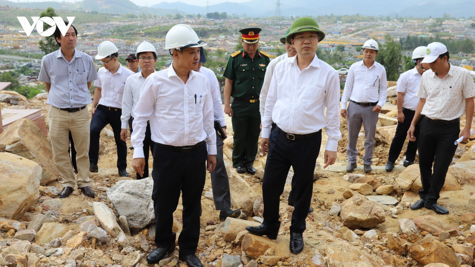 Bí thư Đà Nẵng chỉ đạo khắc phục sạt lở Nghĩa trang Hòa Sơn sau mưa lũ