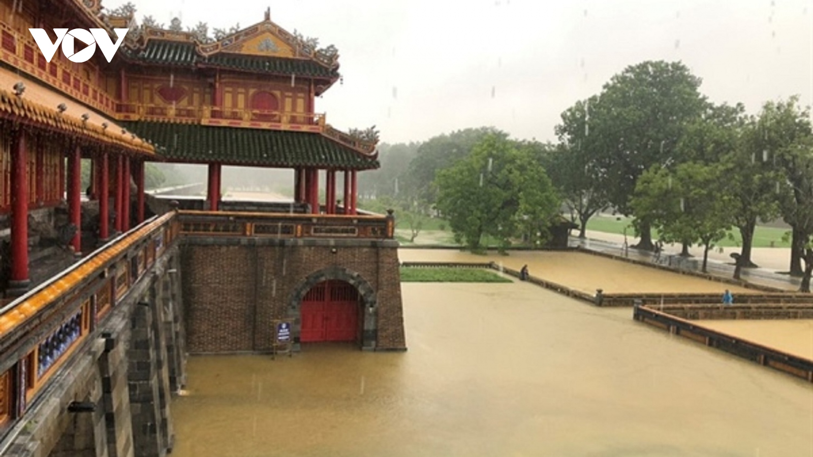 Chủ động bảo vệ Di sản Huế trong mùa mưa bão