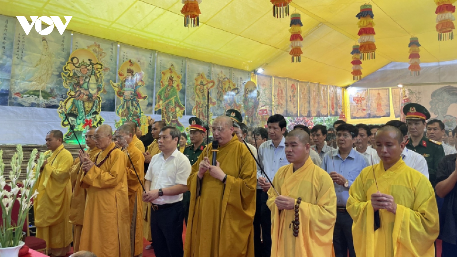 Lễ cầu siêu tại Hang Tám Thanh niên xung phong và Đường 20 - Quyết Thắng