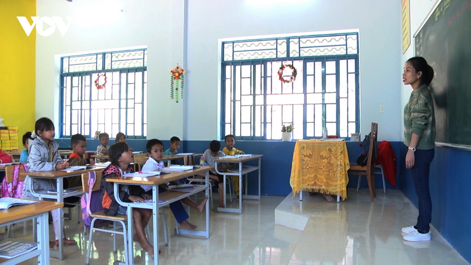 10 gia đình người Vân Kiều, Pa Cô ở Quảng Trị hiến đất xây trường học