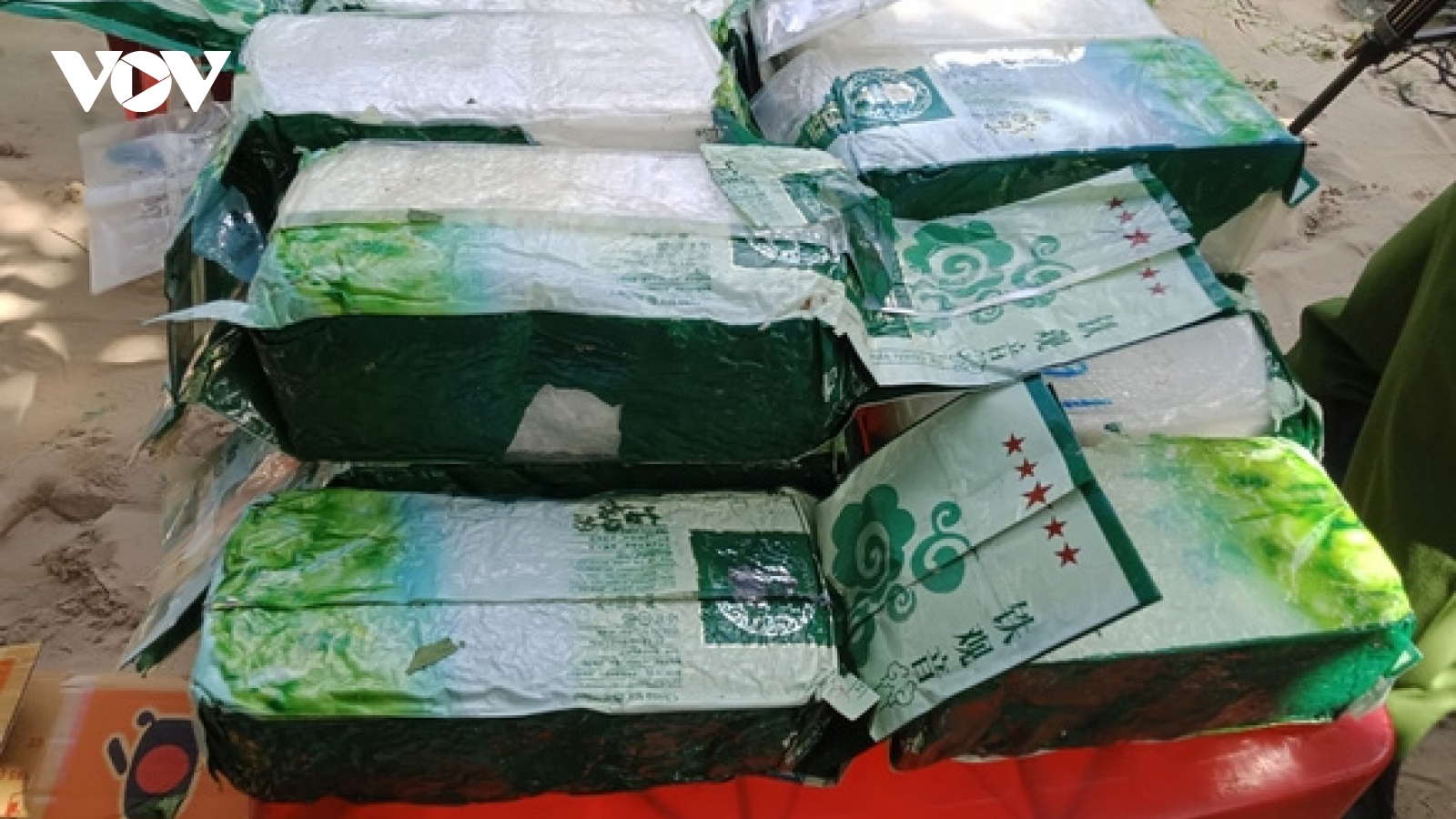 20 gói tinh thể trắng trôi ở biển Quảng Nam là ma túy đá tổng hợp