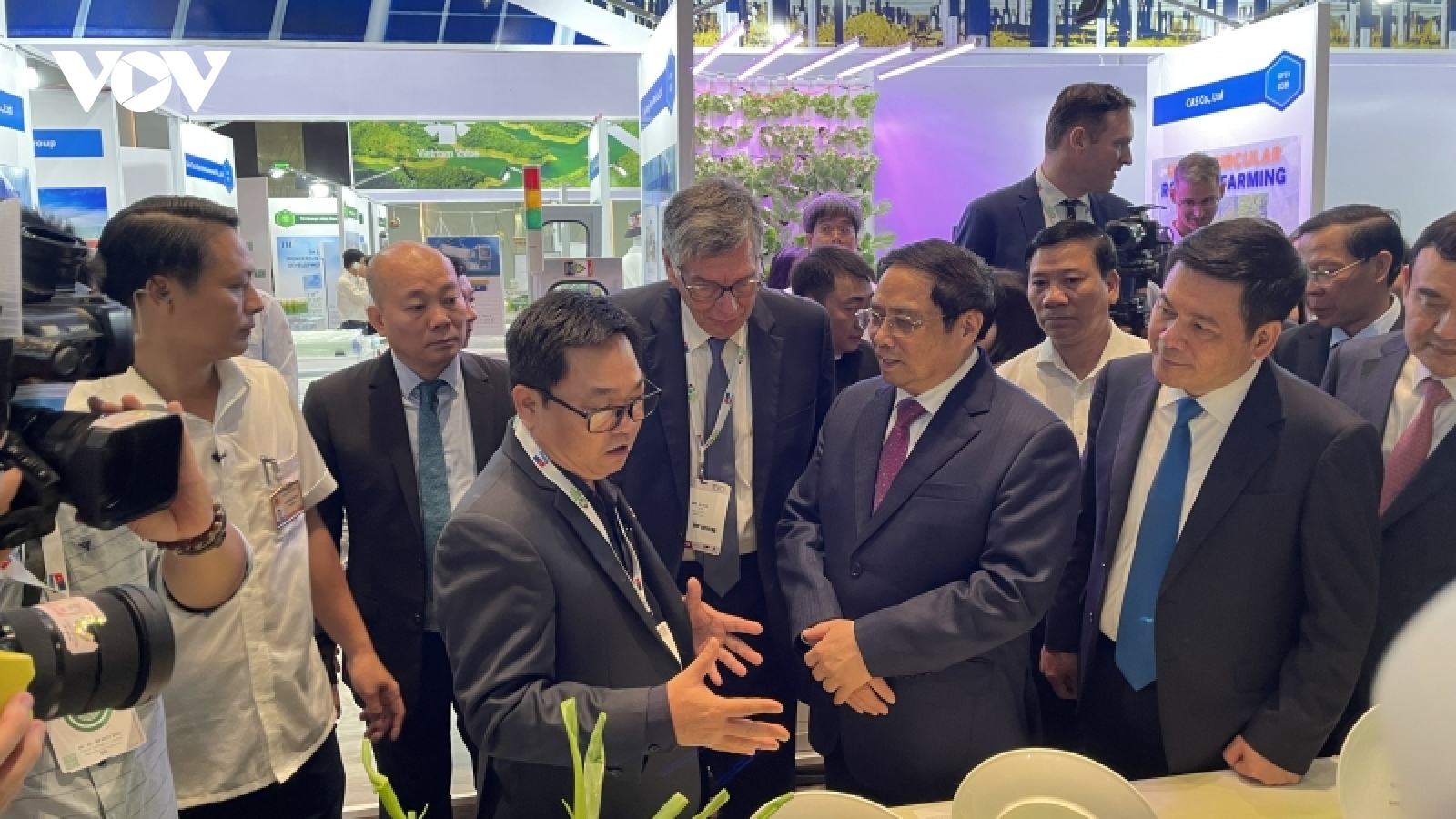 Việt Nam phát triển Kinh tế xanh dựa vào tri thức và công nghệ