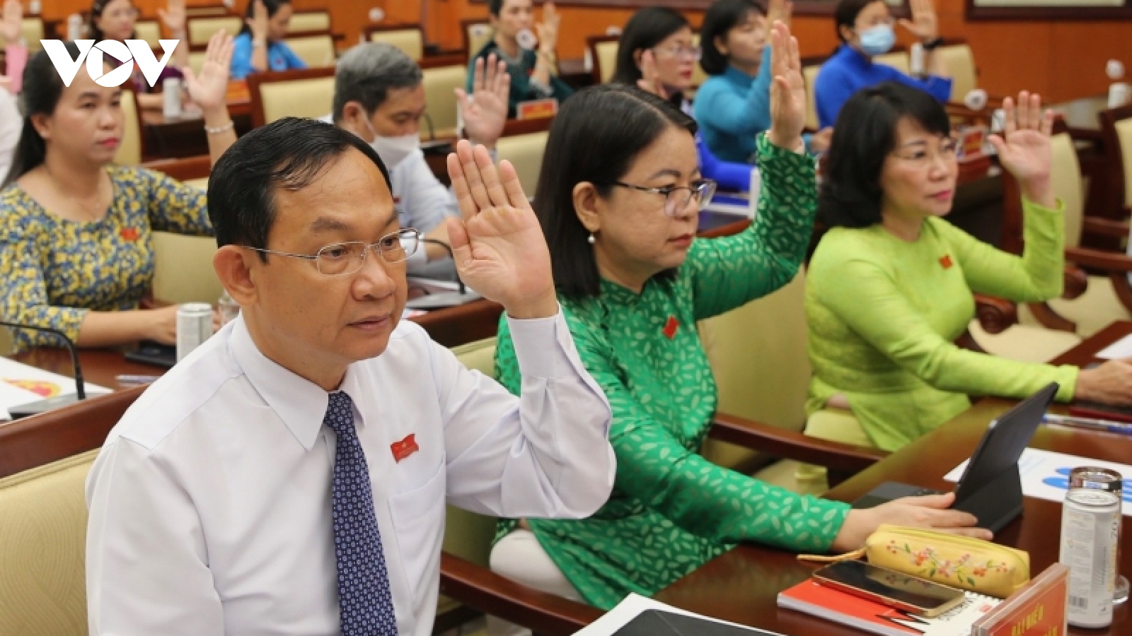 Hội đồng Nhân dân TP.HCM xem xét nhiều vấn đề quan trọng