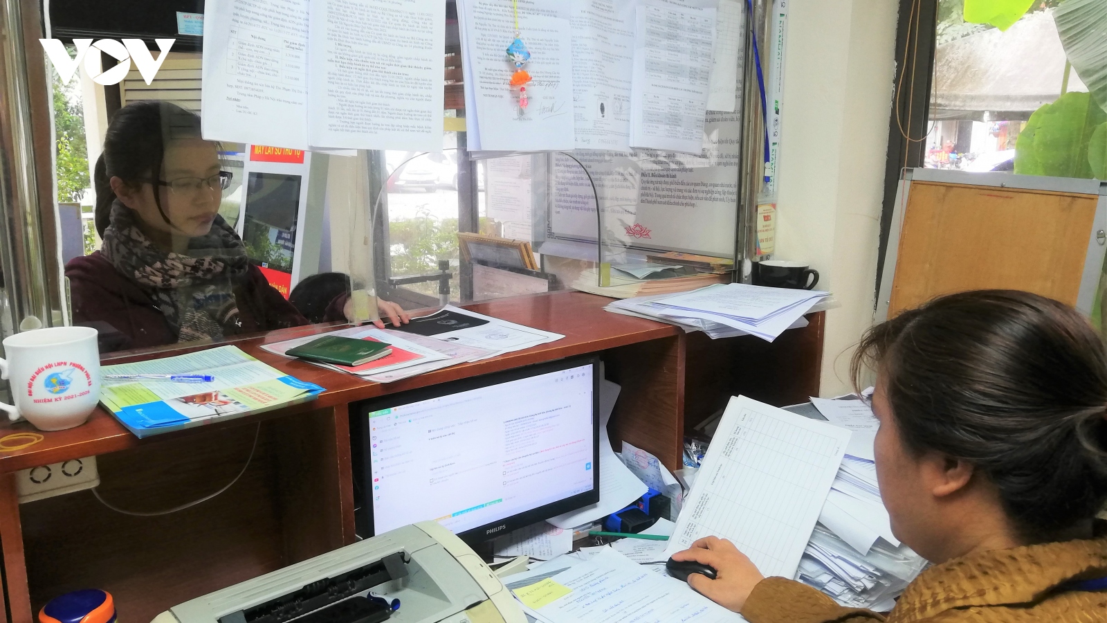 "Còn rất nhiều thủ tục hành chính vẫn cần thông tin trên sổ hộ khẩu giấy"