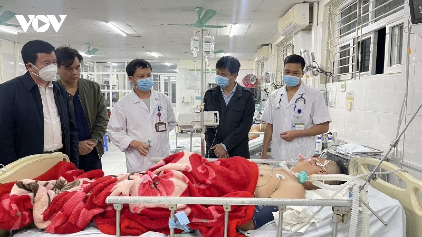 Tạm giữ đối tượng tông trúng cảnh sát giao thông tại chốt thổi nồng độ cồn