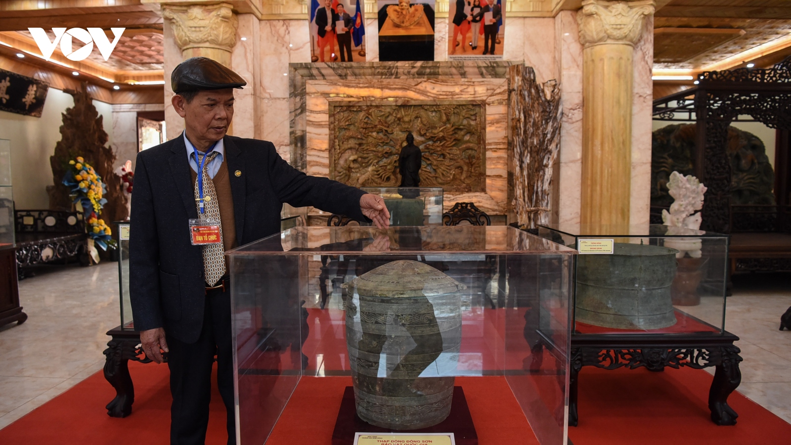 Chiêm ngưỡng bảo vật quốc gia Thạp đồng văn hóa Đông Sơn