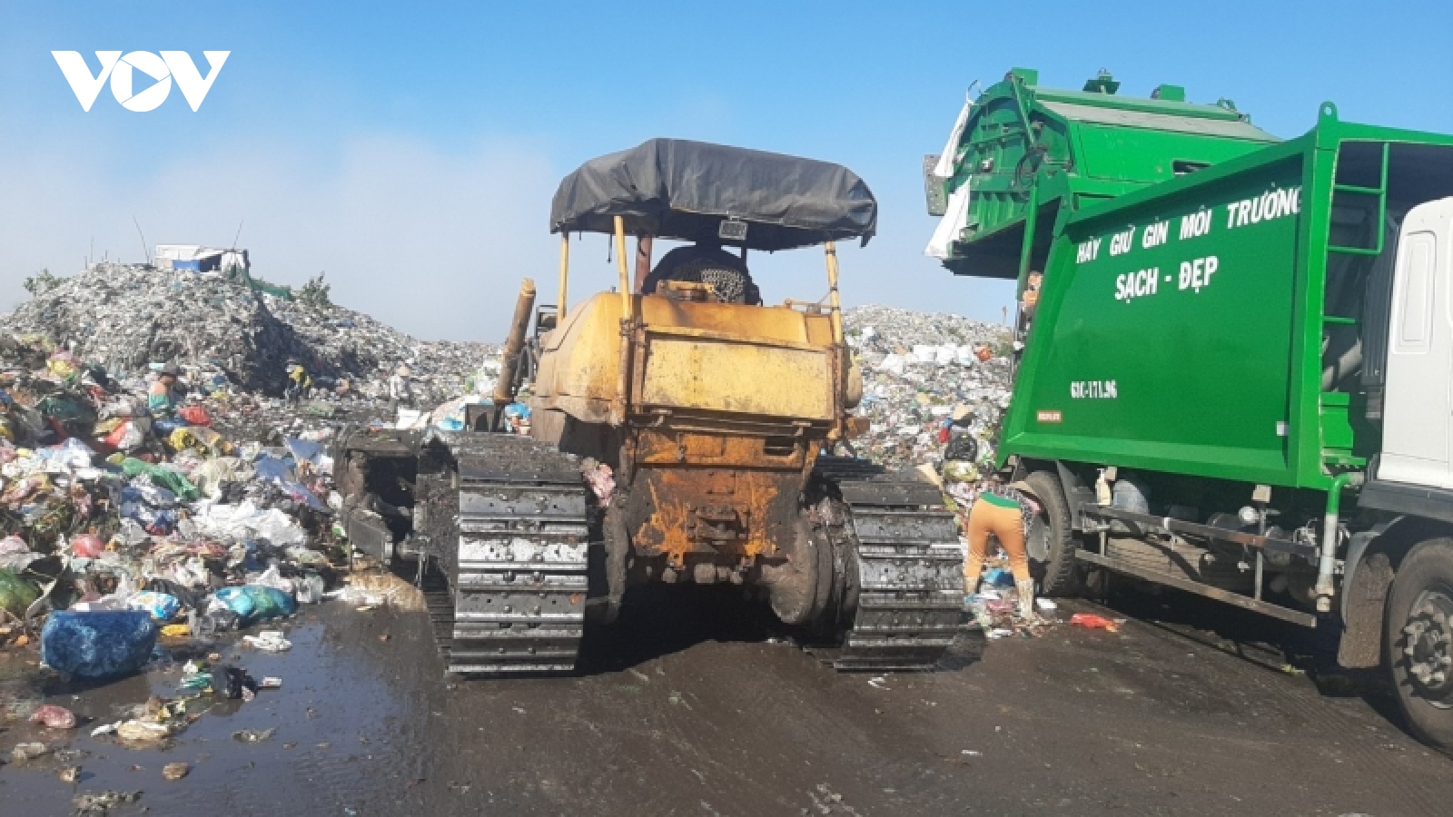 Xử lý rác thải - bài toán khó cần sự quyết tâm