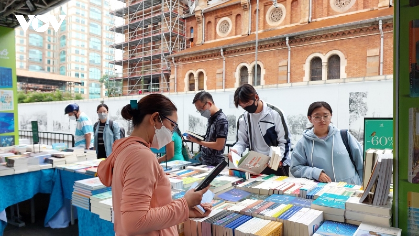 Chat GPT không thể thay thế cảm xúc và trí tưởng tượng của nhà văn