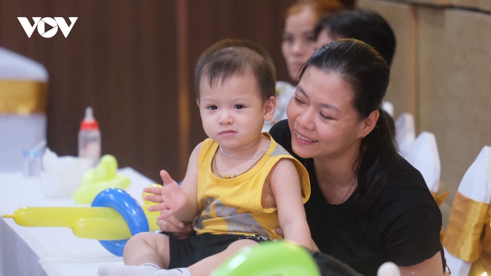 TP.HCM tri ân những “bảo mẫu” chăm sóc 259 trẻ có mẹ mắc COVID-19