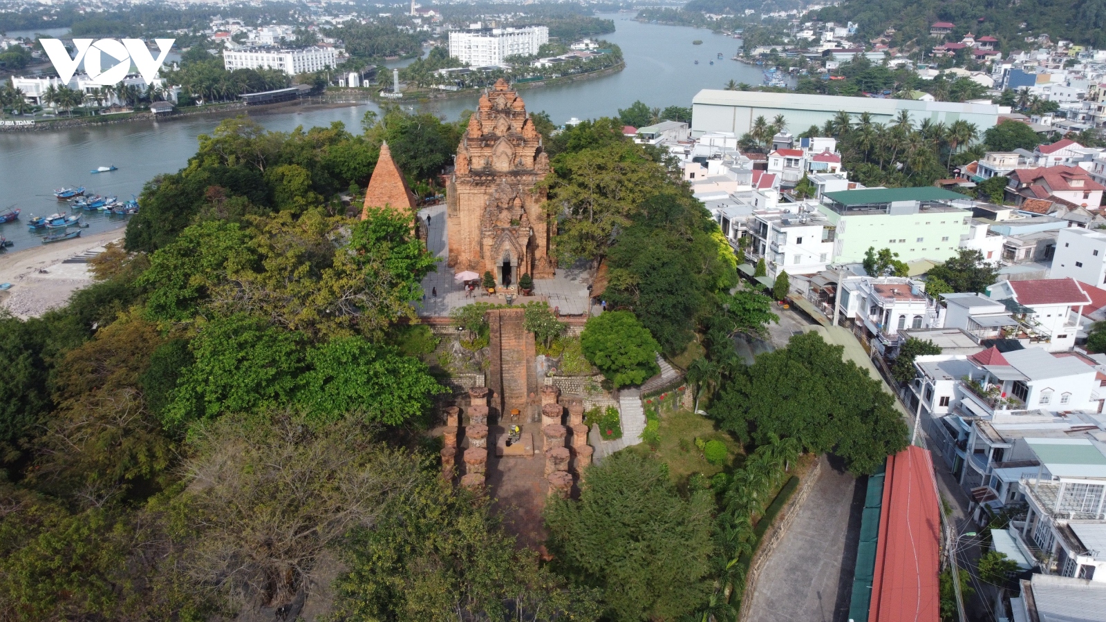 Tính cách hiền hòa là “điểm vàng” để người Khánh Hòa vươn xa
