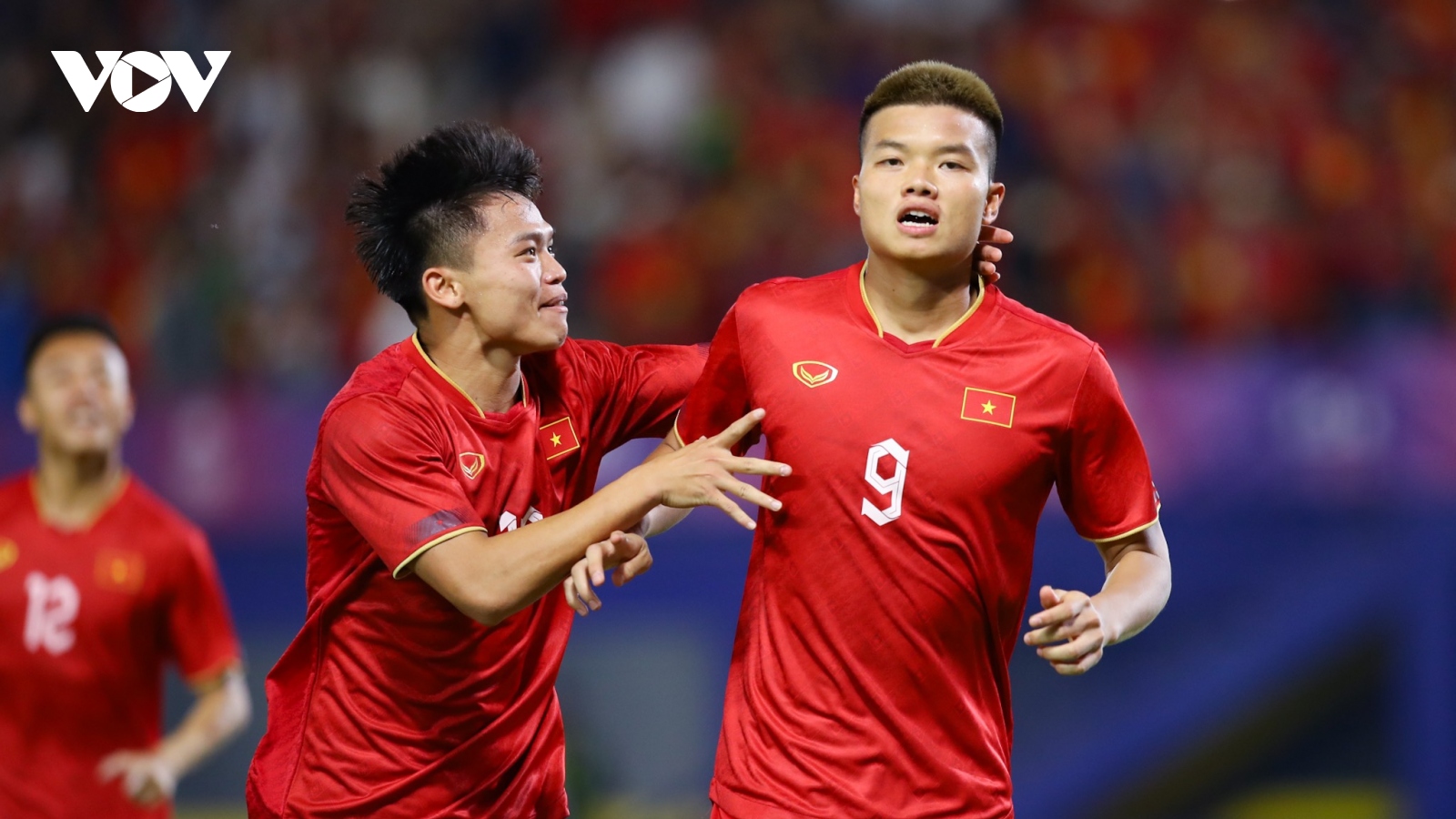 Văn Tùng và Quốc Việt ghi bàn, U22 Việt Nam thắng U22 Lào ở trận ra quân SEA Games 32