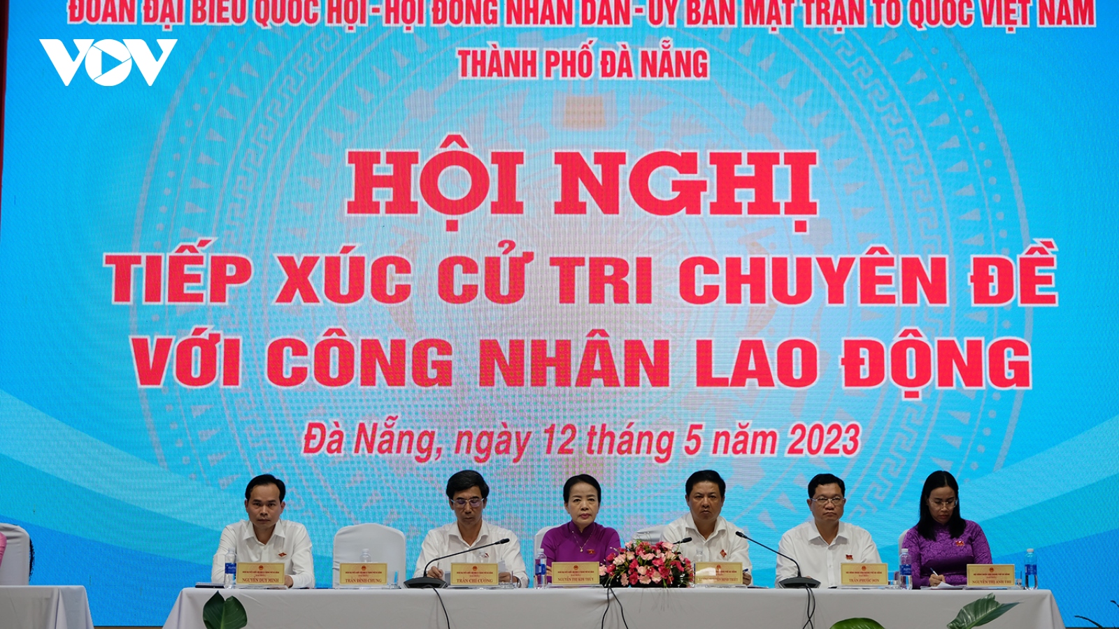 Công nhân nêu nhiều vấn đề bức xúc với Đại biểu Quốc hội và HĐND Đà Nẵng