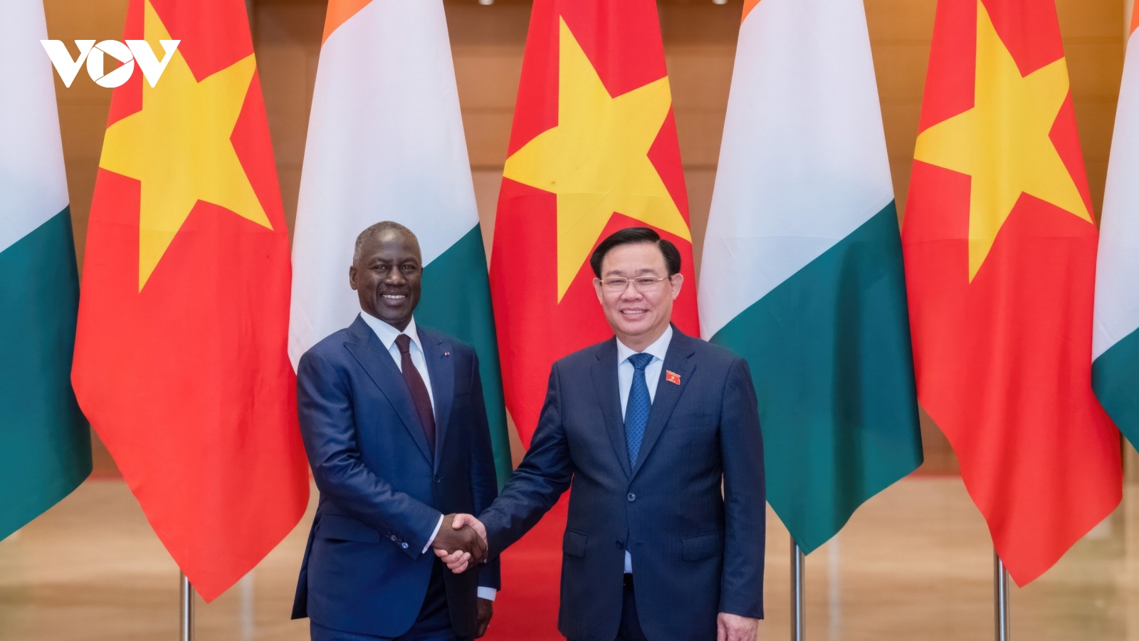 Chủ tịch Quốc hội Vương Đình Huệ hội đàm Chủ tịch Quốc hội Cộng hòa Bờ Biển Ngà