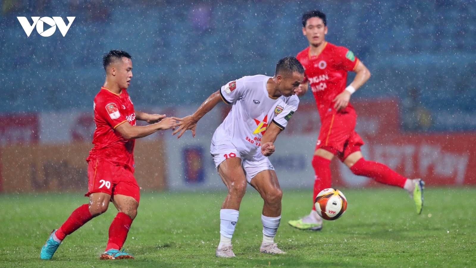 CLB CAHN nhận án phạt trước vòng 13 V-League 2023