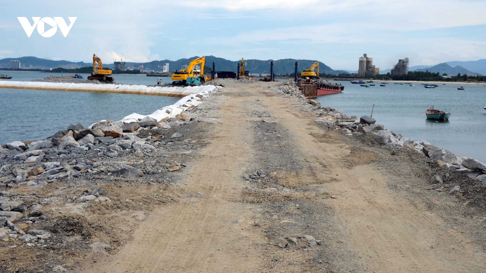 Đẩy nhanh tiến độ thi công Bến cảng Liên Chiểu