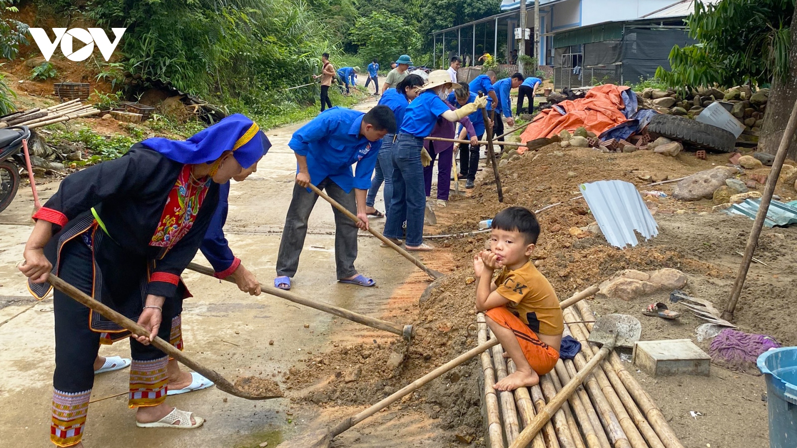 Quảng Ninh: Dọn rác nhựa, làm sạch môi trường sống