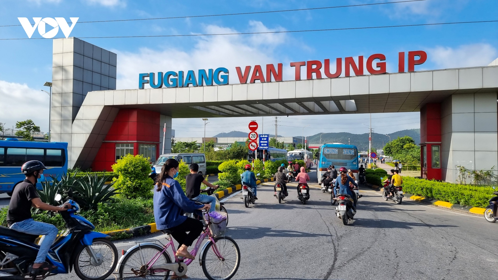 Giảm giờ làm, hơn 26.000 lao động ở Bắc Giang bị mất việc