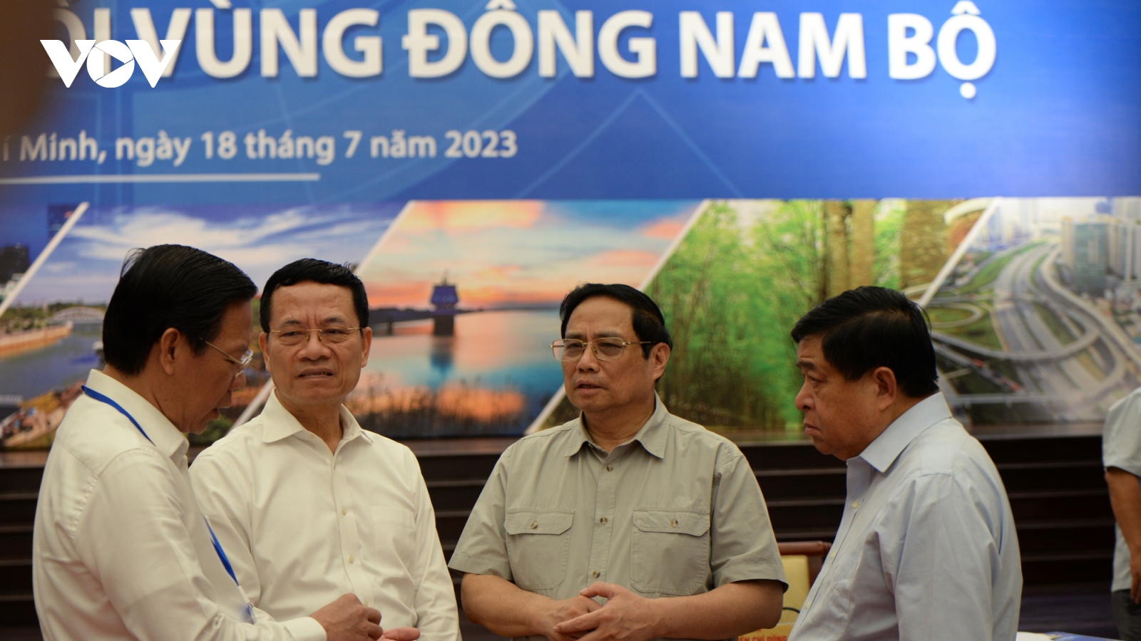 Đề xuất áp dụng một số cơ chế đặc thù của TP.HCM cho Vùng Đông Nam bộ