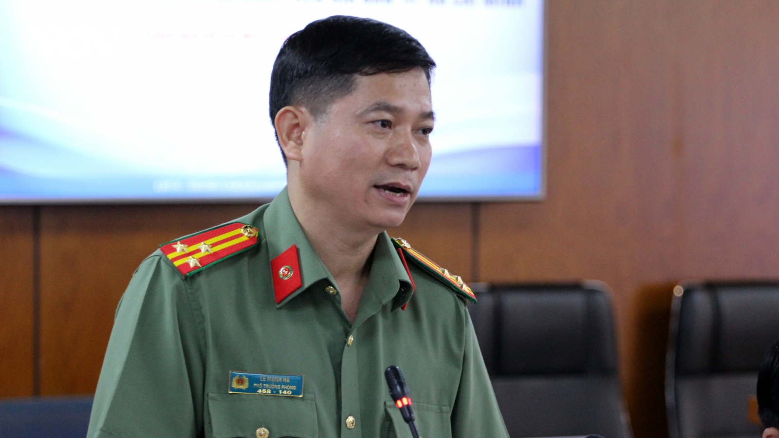 Công an TP.HCM: Còn một số khó khăn trong cấp, thu hồi biển số xe