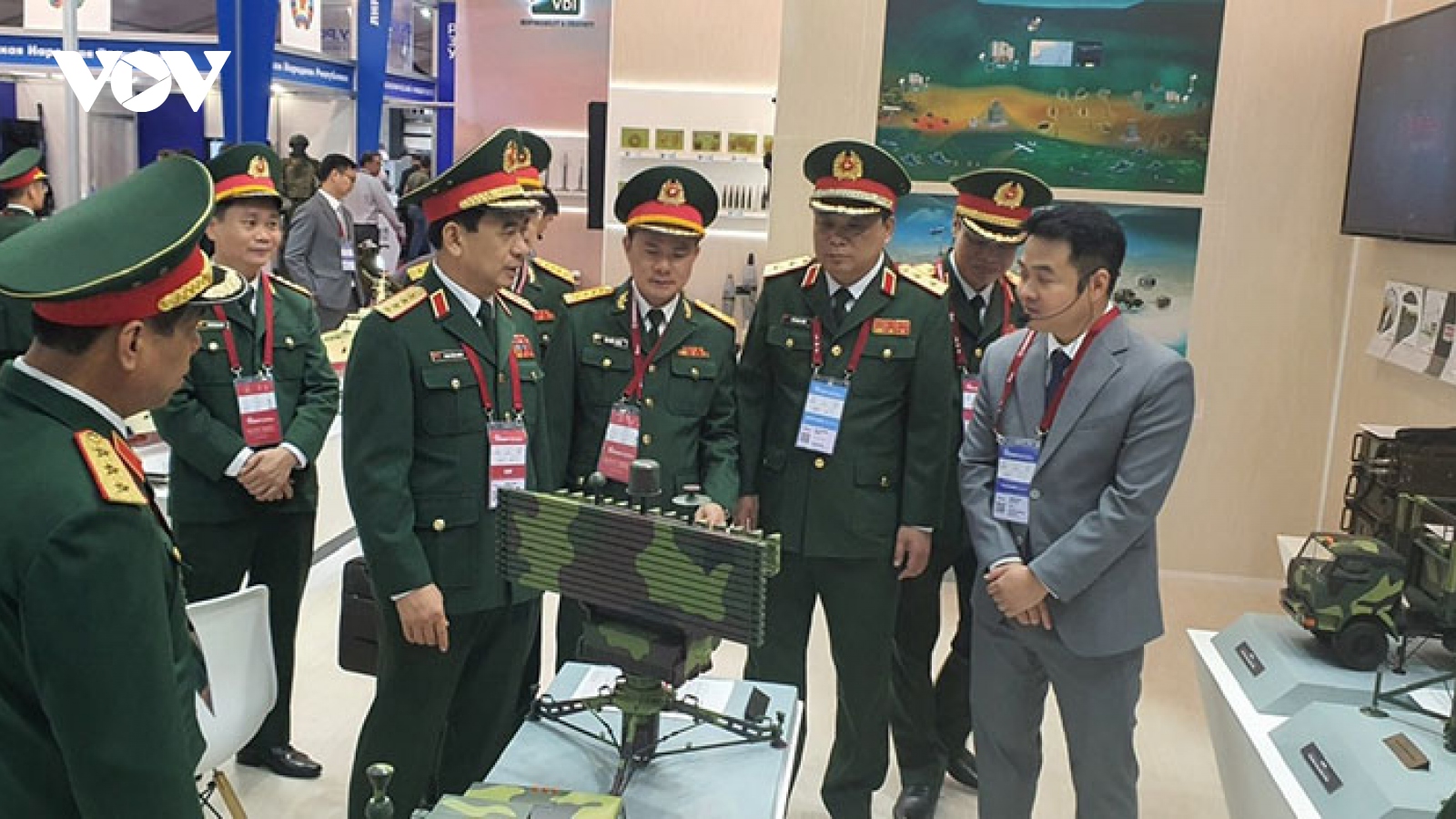Bộ trưởng Phan Văn Giang dự Khai mạc Army-2023