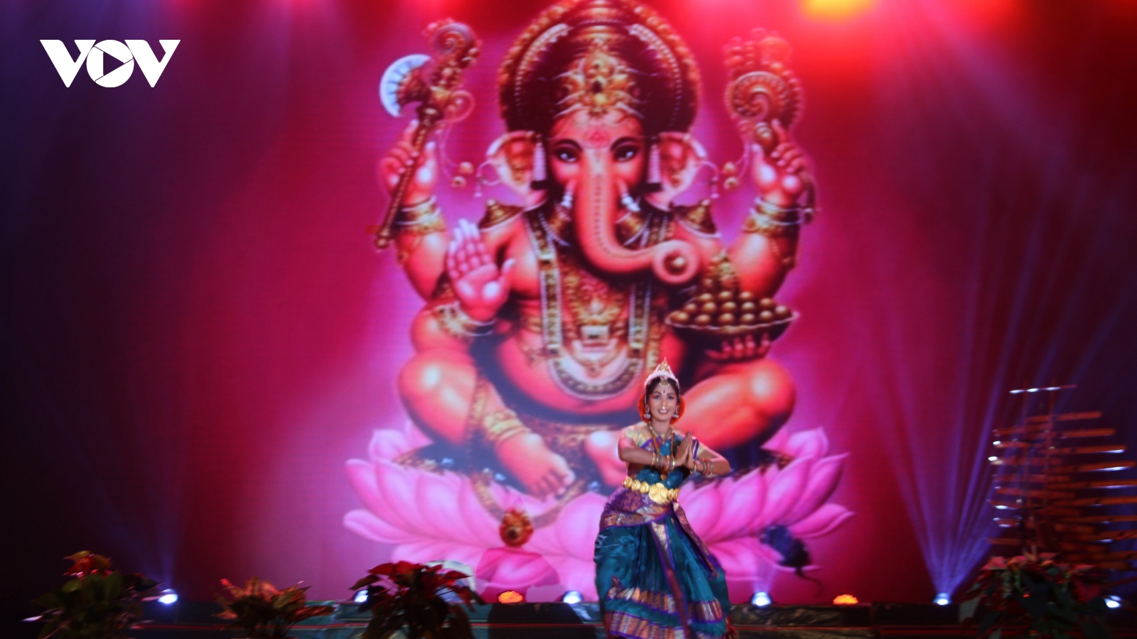 Đặc sắc giao lưu văn hóa nghệ thuật Đắk Nông - Việt Nam và Ấn Độ