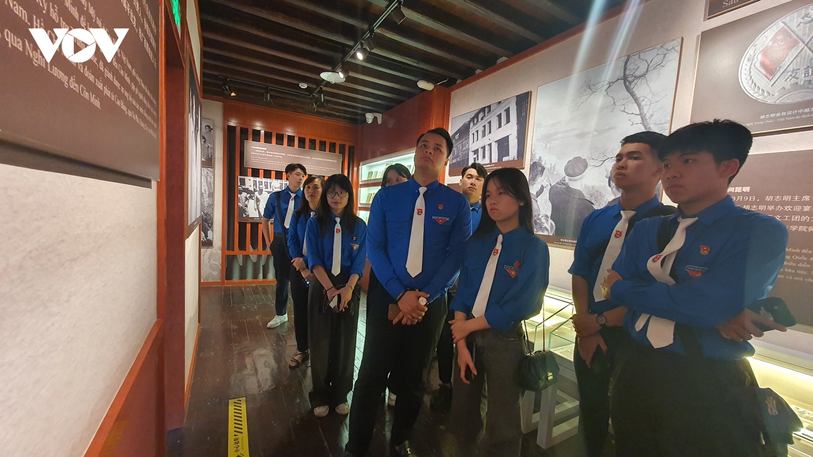 Những hình ảnh xúc động về Hồ Chủ tịch tại Côn Minh, Trung Quốc