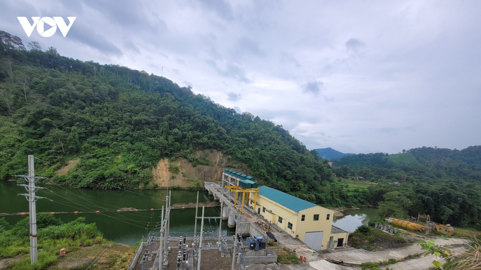 Nhiều hộ dân Bắc Kạn đối mặt nguy cơ tái nghèo khi thủy điện ngăn dòng tích nước