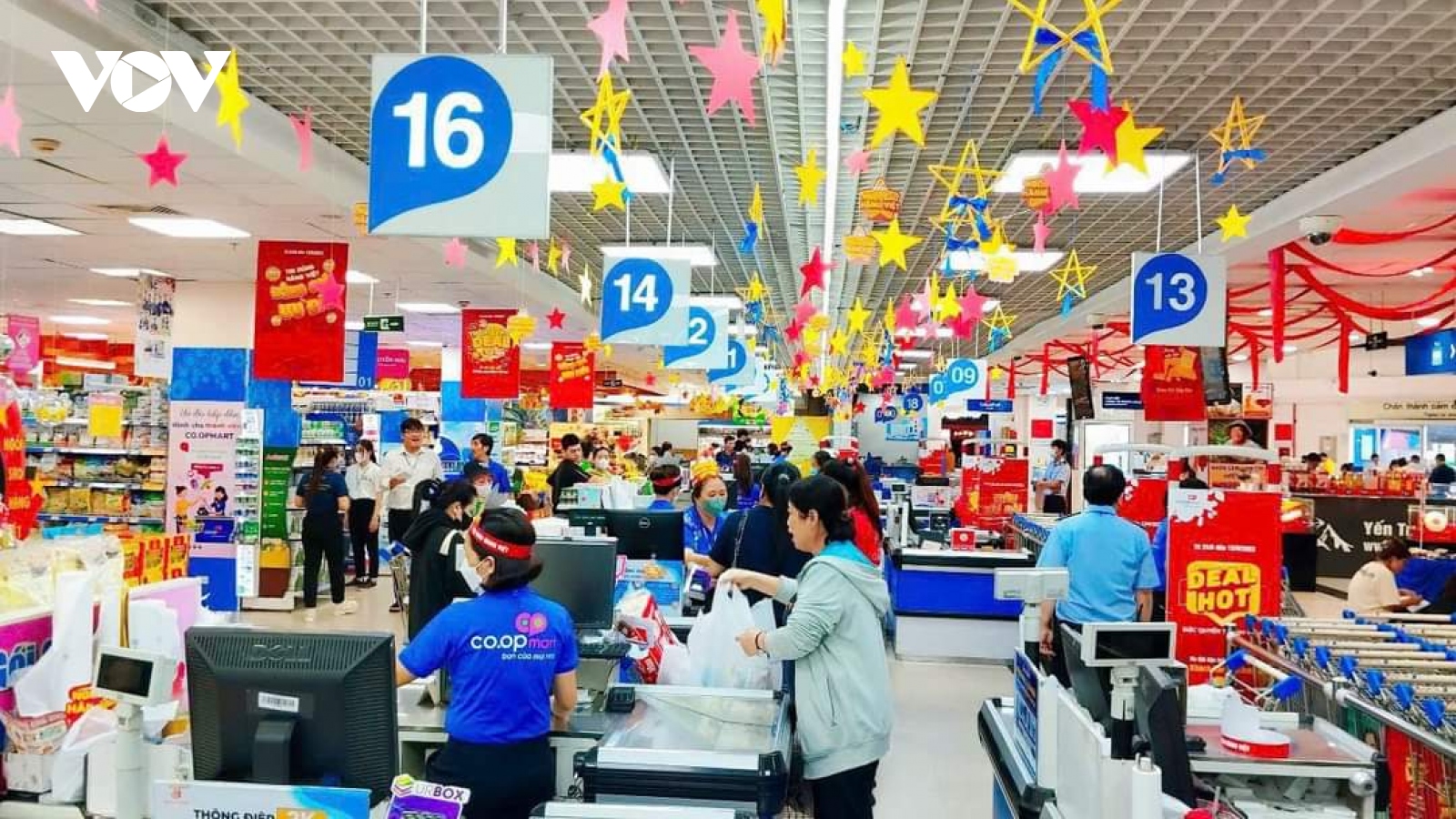 Đẩy mạnh các chương trình kích cầu, bình ổn thị trường dịp cuối năm