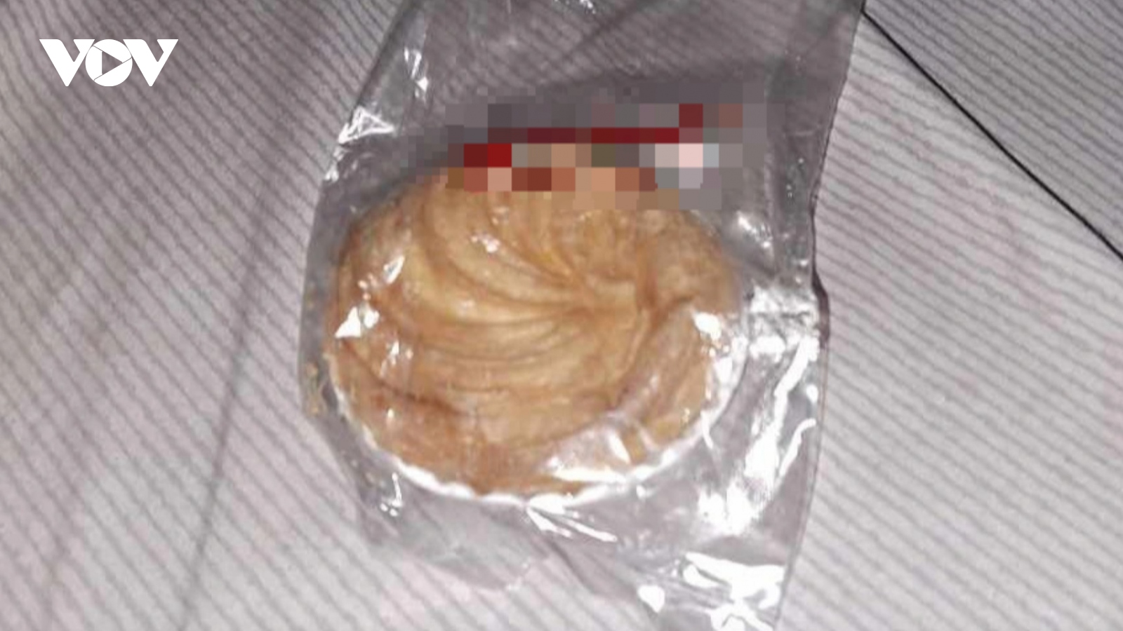 Hàng loạt nạn nhân ngộ độc sau tiệc trung thu tại chung cư là do nhiễm khuẩn