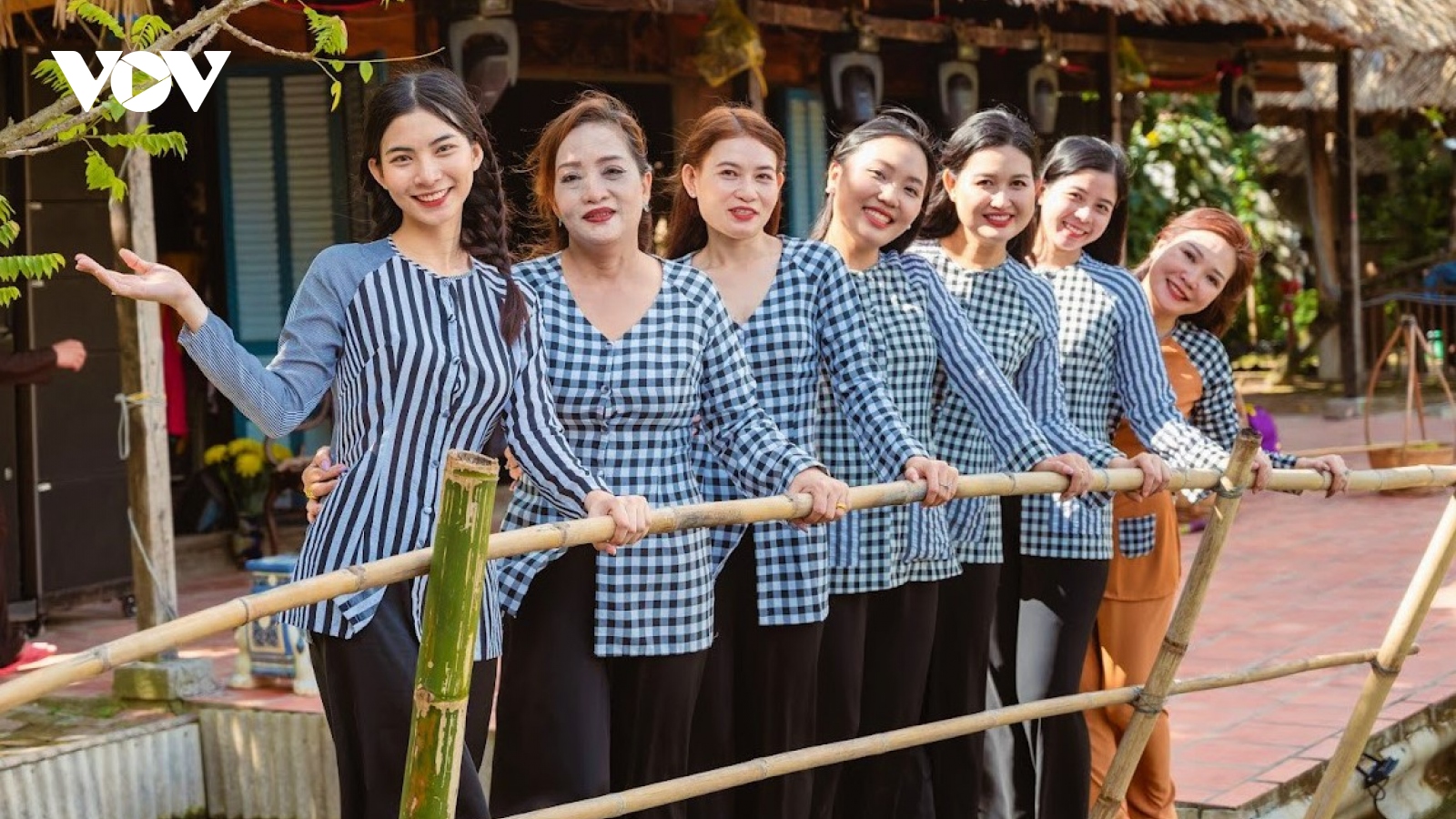 Lan tỏa nét đẹp áo bà ba, áo dài qua Lễ hội “Duyên dáng phương Nam”