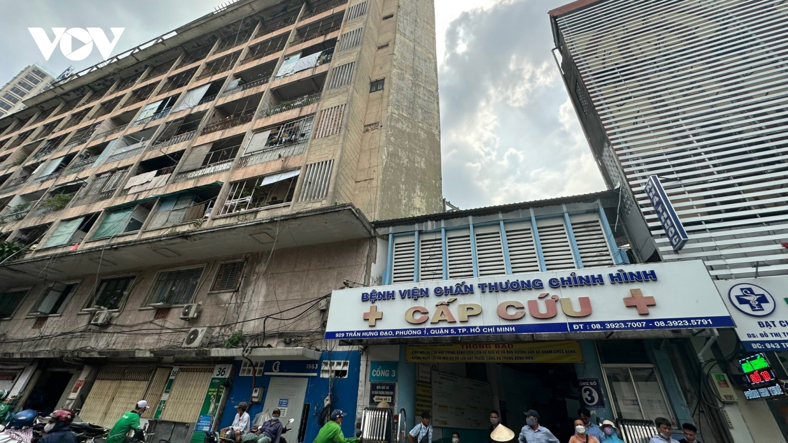 Bệnh viện Chấn thương chỉnh hình xuống cấp nhưng dự án mới vẫn còn "trên giấy"