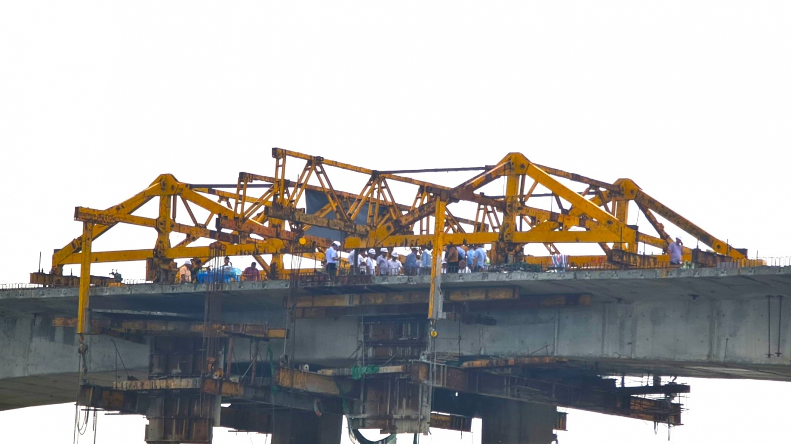 Hợp long dự án cầu lớn nhất do tỉnh Cà Mau đầu tư