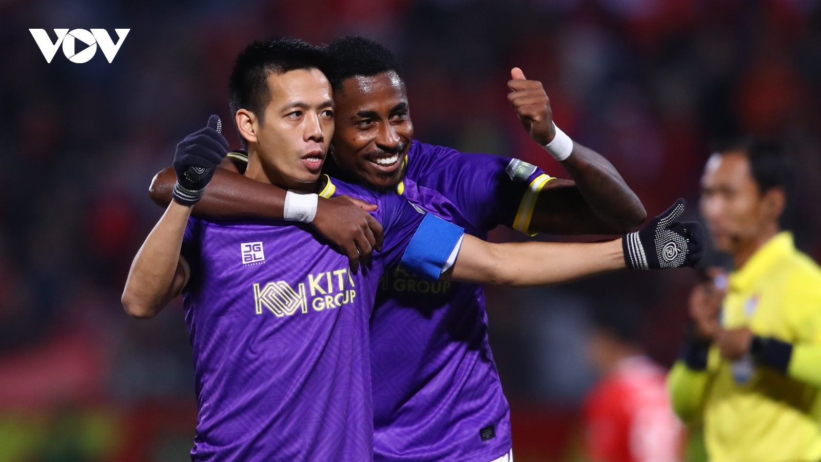 Hà Nội FC - Hà Tĩnh: Văn Quyết và đồng đội tiếp đà thăng hoa?