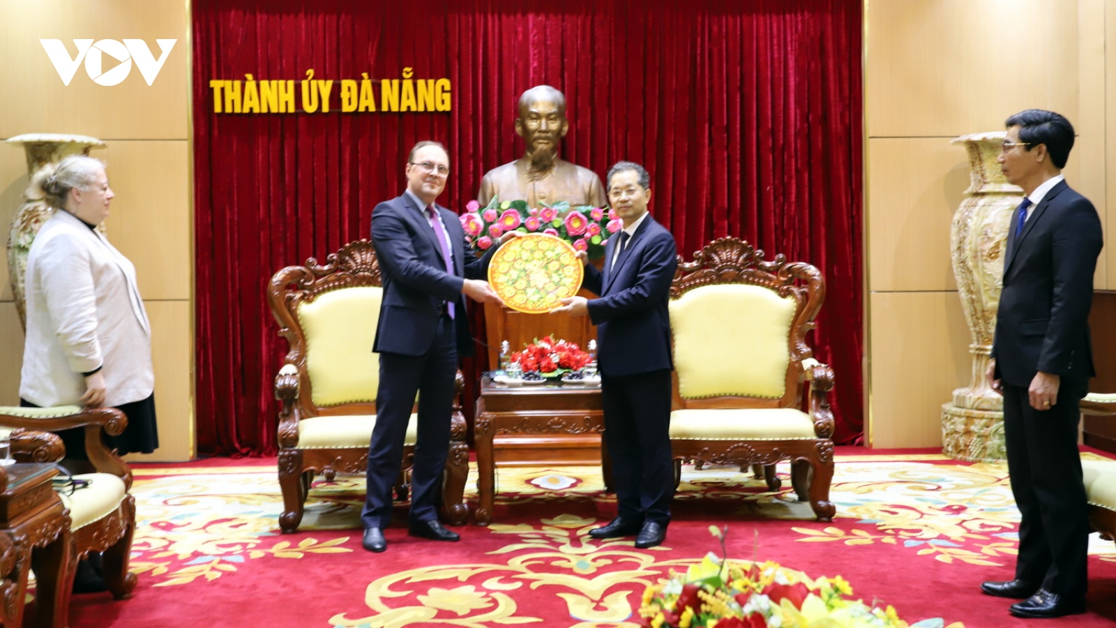 Đà Nẵng mong muốn đẩy mạnh hợp tác về văn hóa, du lịch với Nga