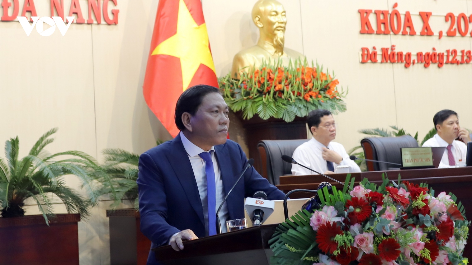 Doanh nghiêp trong KCN được miễn 30% thuê đất: Tài chính nói được, Thuế nói không