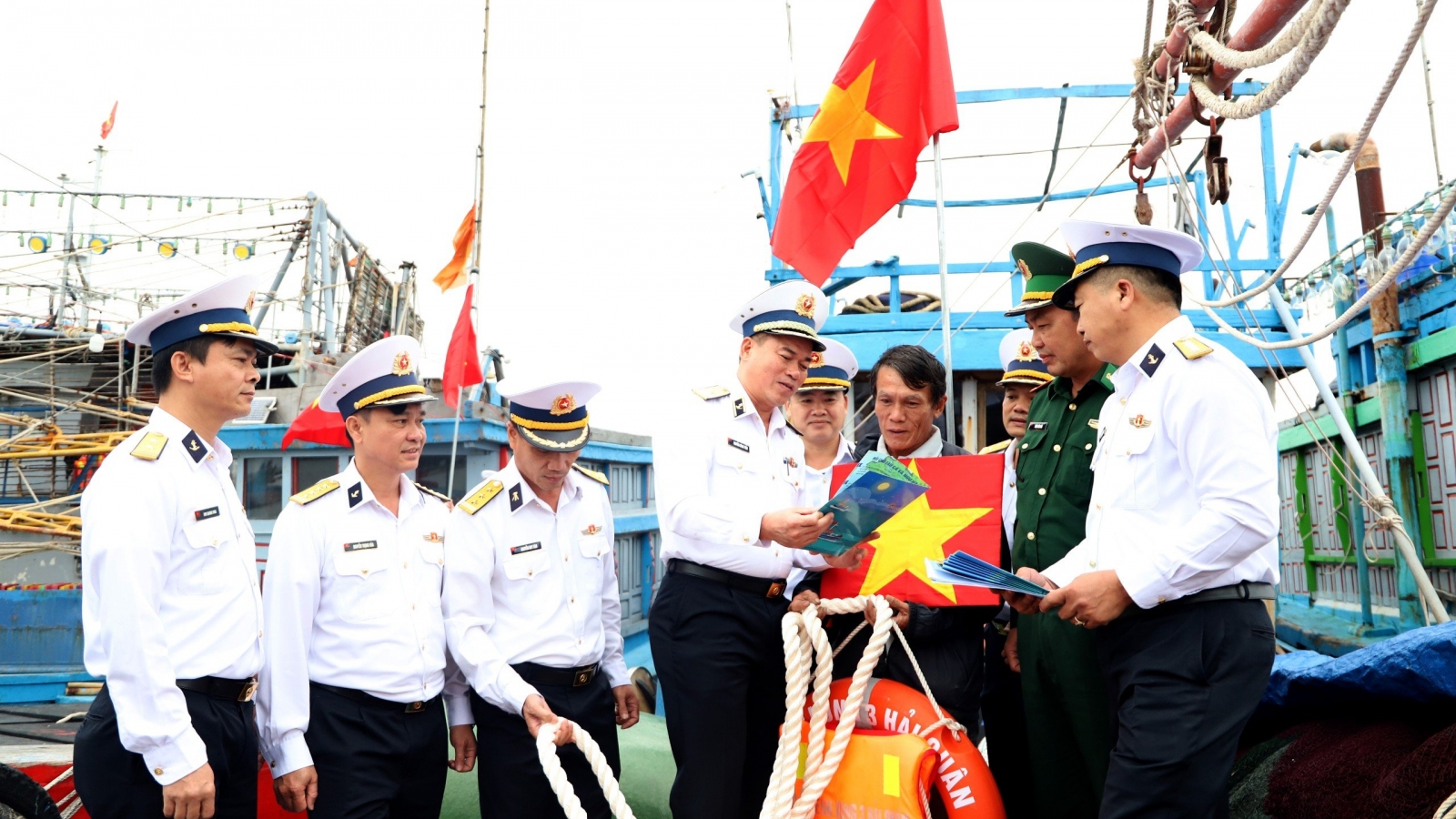 65 năm Cục Chính trị Hải quân: Cán bộ chính trị là linh hồn của mỗi đơn vị