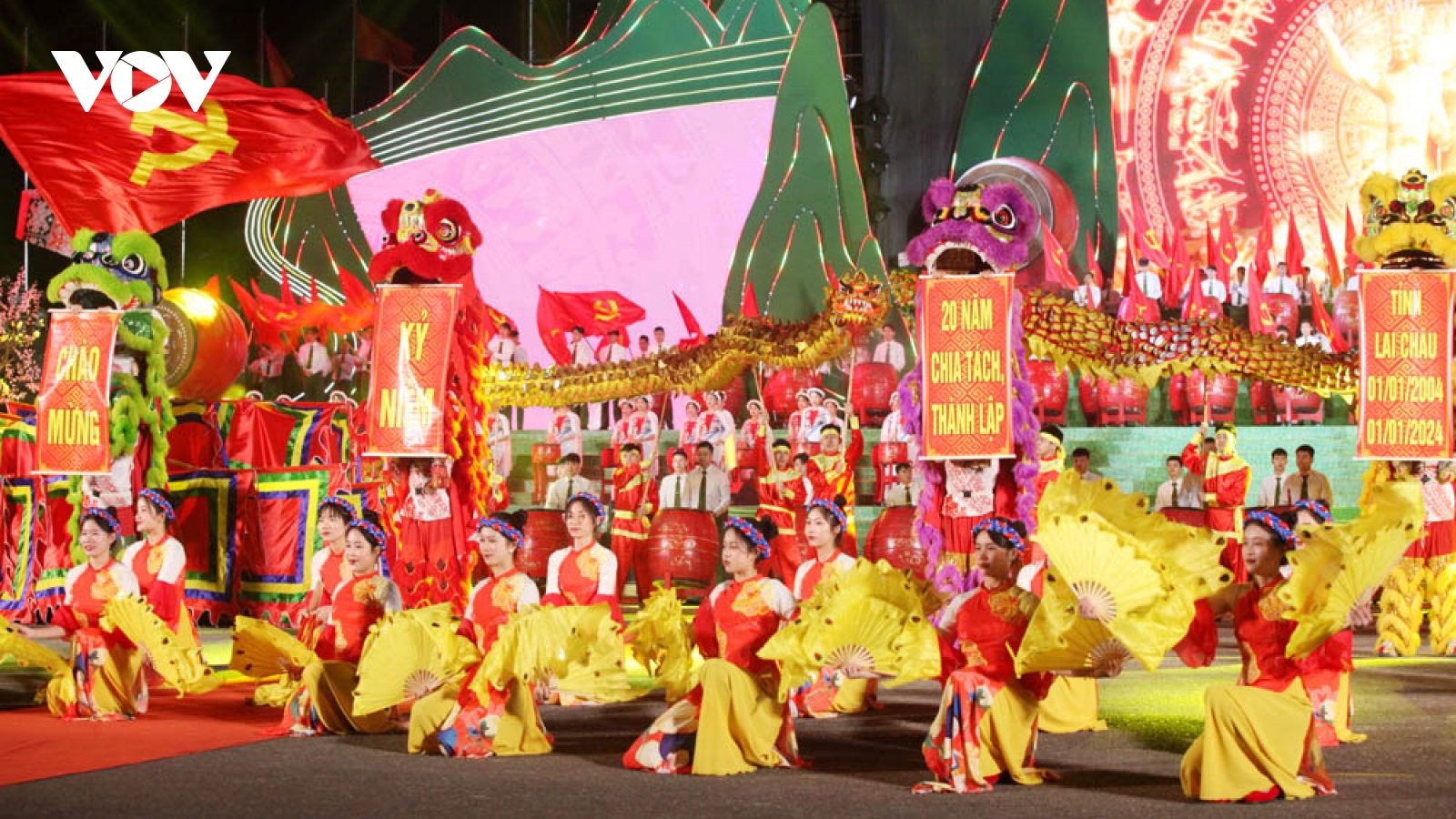 Độc đáo chương trình﻿ nghệ thuật kỷ niệm 20 năm chia tách, thành lập Lai Châu