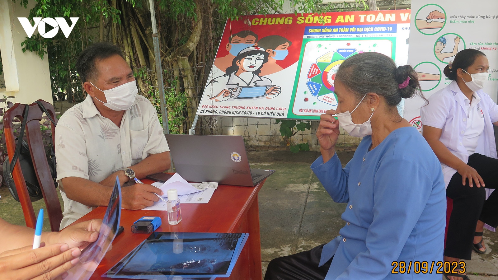 Cần có chính sách hỗ trợ đảm bảo 100% bệnh nhân lao có thẻ BHYT