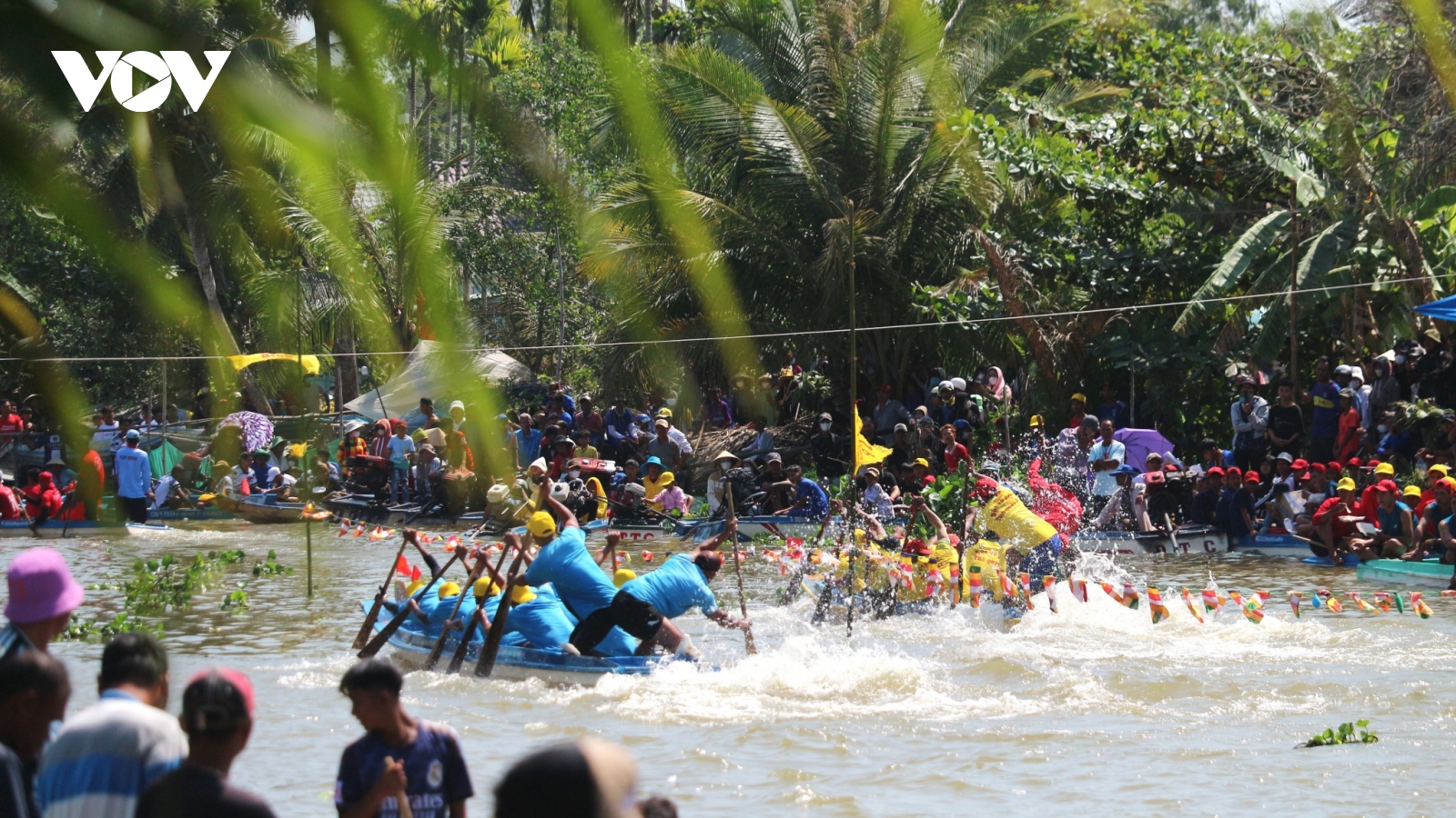 Đua vỏ lãi mừng Xuân Giáp Thìn 2024 tại Sóc Trăng