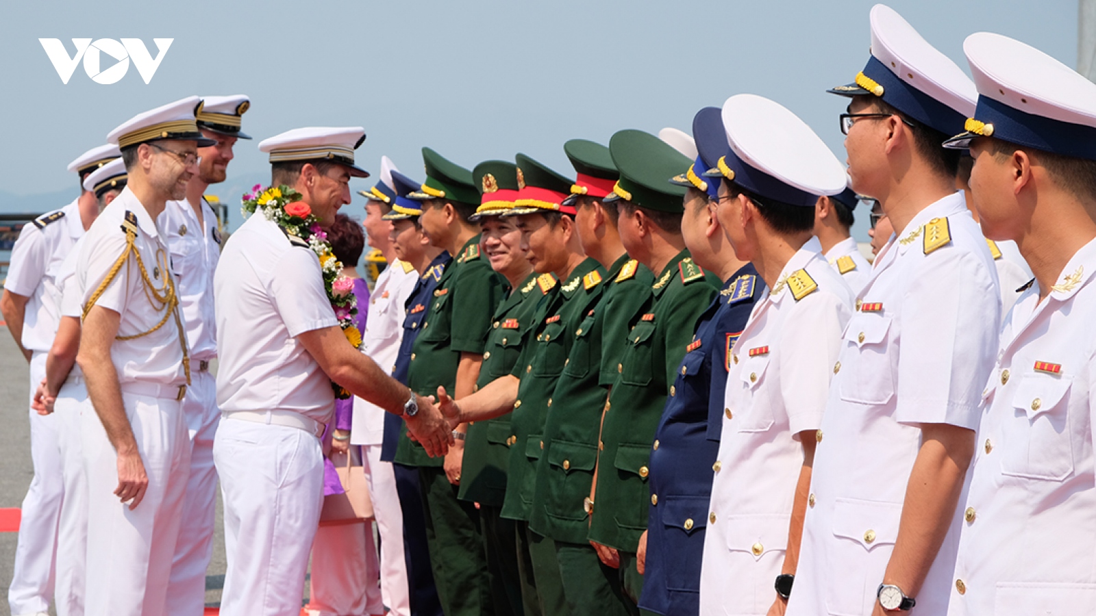 Tàu Tuần dương Hải quân Pháp thăm cảng Tiên Sa, Đà Nẵng
