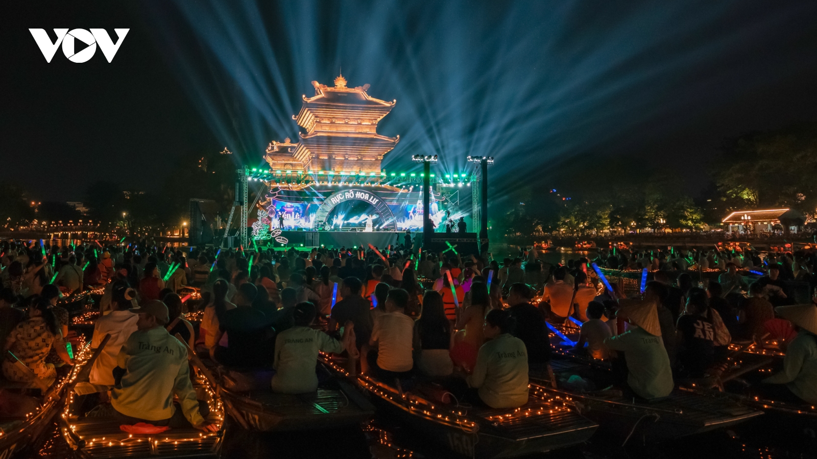 Đưa công nghiệp văn hóa thành "đòn bẩy" cho du lịch Ninh Bình