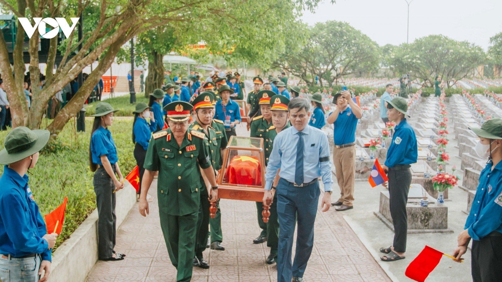 Đưa 16 liệt sĩ hy sinh tại Lào về truy điệu, an táng tại Quảng Bình