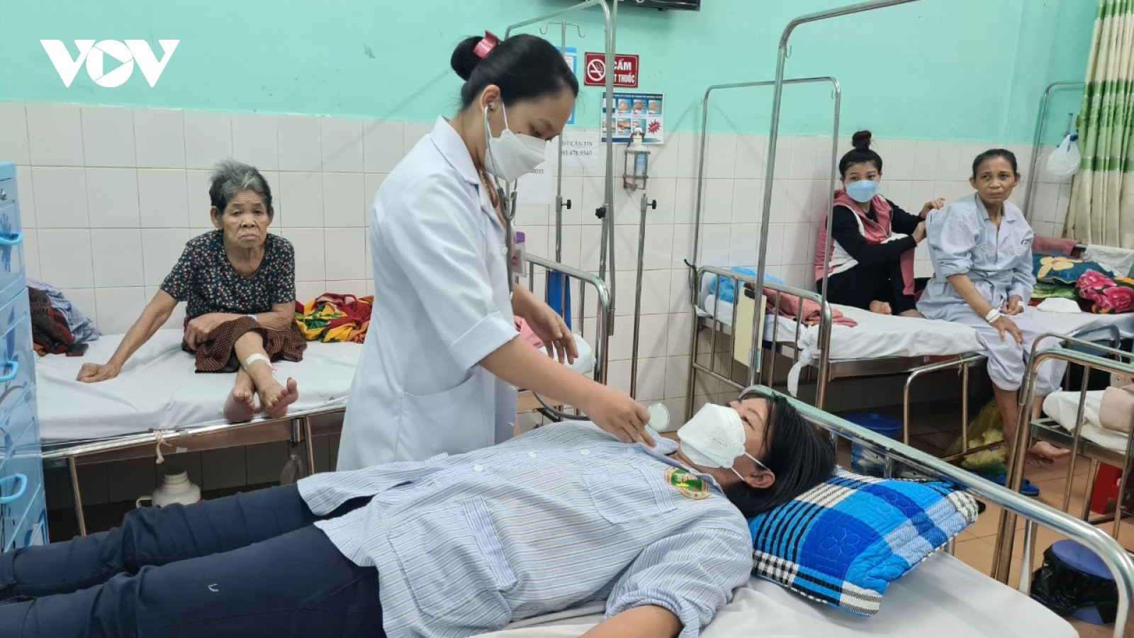 Bệnh viện gặp khó trong thanh toán chi phí bảo hiểm y tế