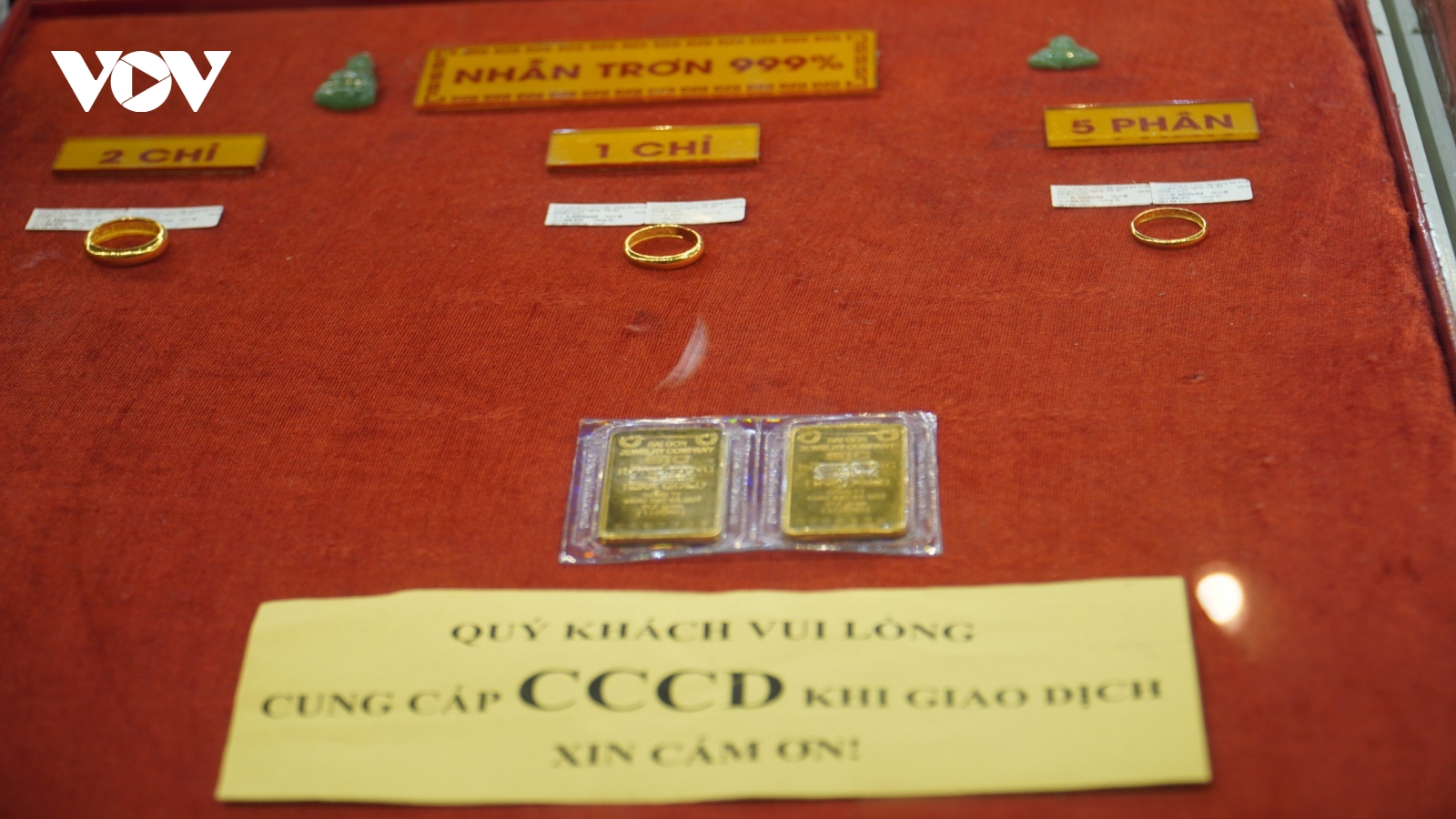 Giá vàng hôm nay 28/11: Vàng SJC ổn định ở mức 85 triệu đồng/lượng