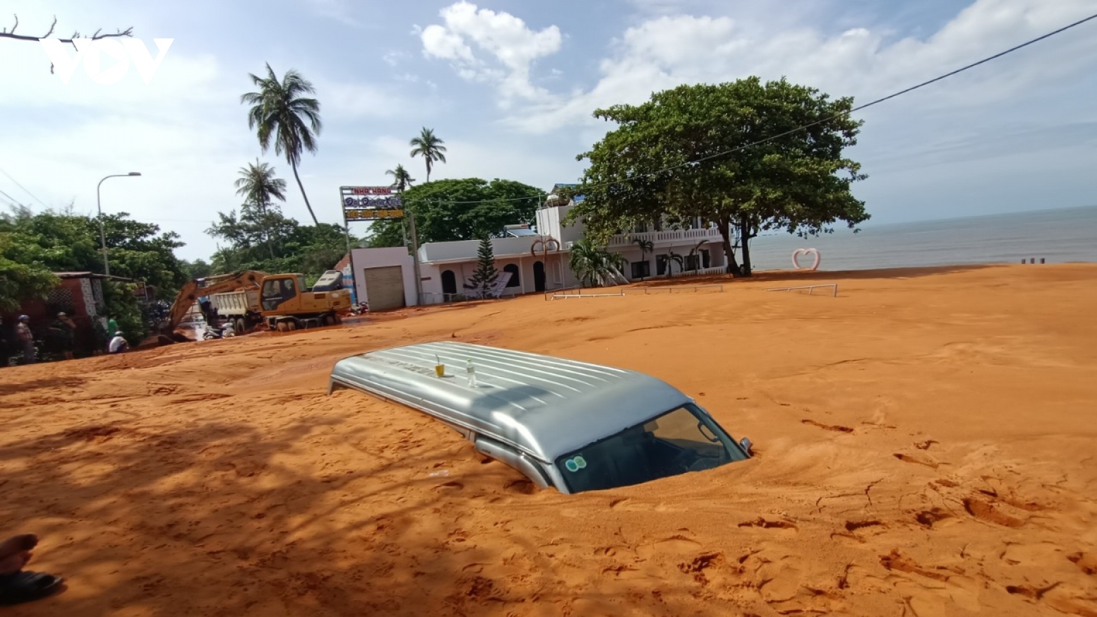 Rà soát hồ sơ thiết kế của các dự án ven biển Bình Thuận có nguy cơ sạt lở