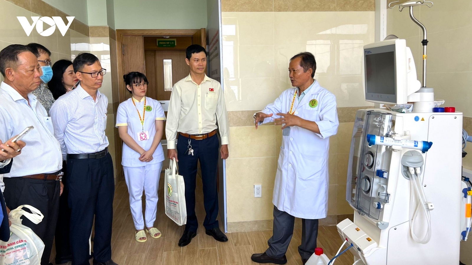 Sinh viên ngành y thoát dần nỗi lo thất nghiệp khi ra trường