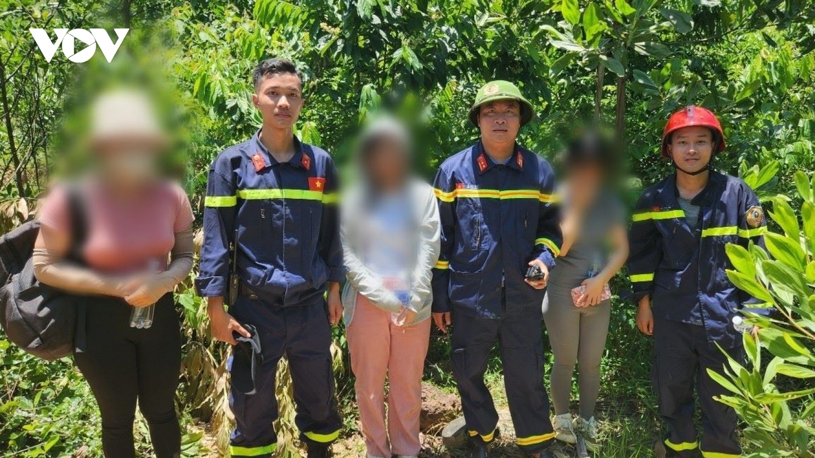 Tìm thấy 3 nạn nhân đi lạc tại núi Hòn Vượn