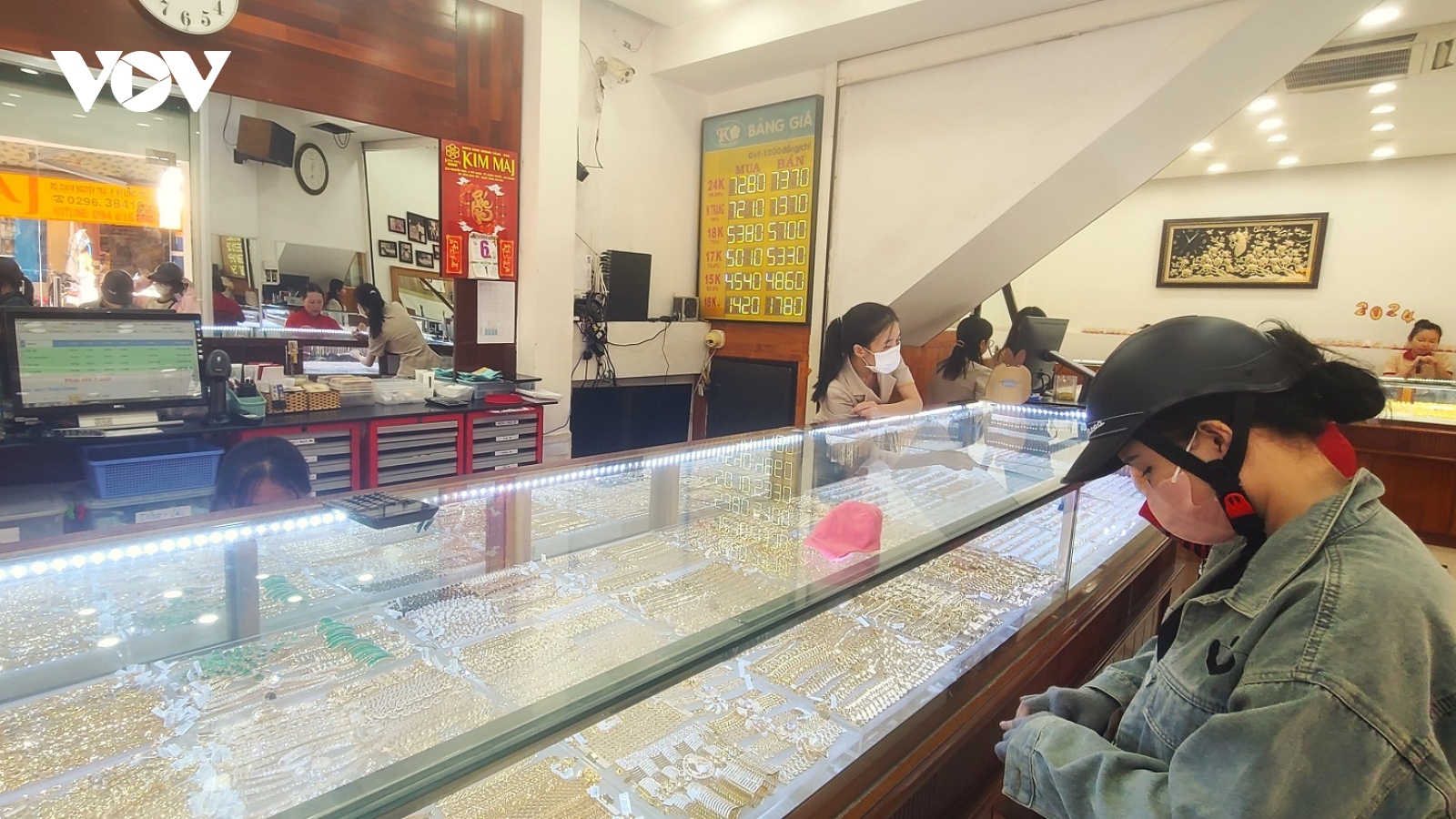 An Giang: Giá vàng giảm nhưng người dân vẫn chưa an tâm